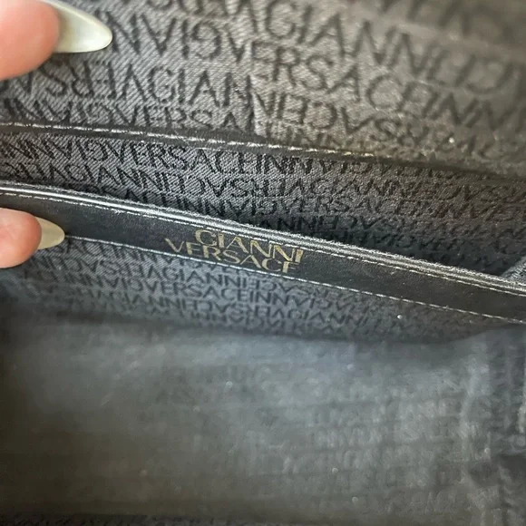 Gianni Versace Vintage Sunburst Greca Satchel 1990s w/ Medusa hardware - Picture 3 of 13